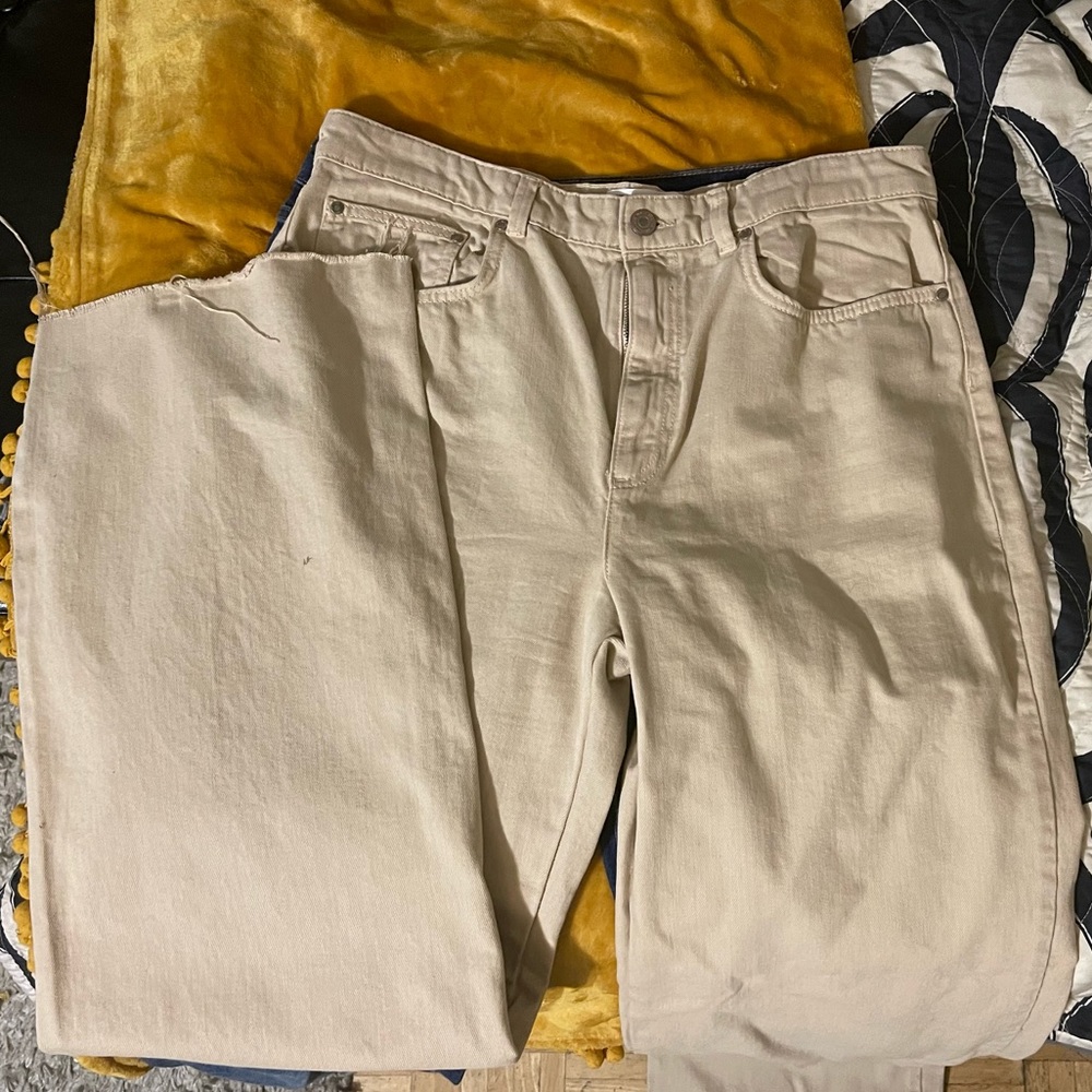 AStradivarius jeans bought off of ASOS